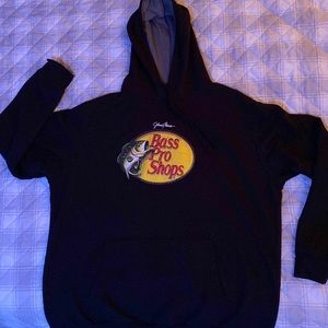 XL bass pro shop hoodie